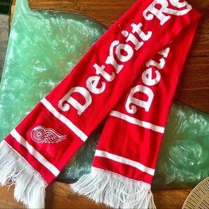 53” Detroit Red Wings NHL Winter Scarf with Fringe